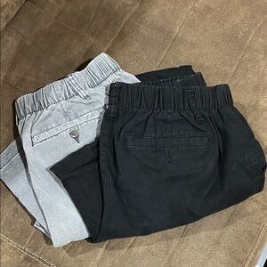 Old Navy Women's Straight Leg Pants - Black and Gray